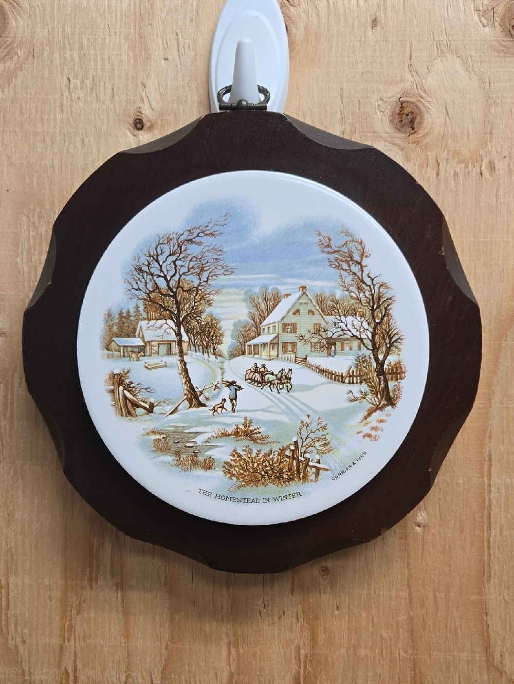 VTG Currier & Ives The Homestead In Winter Trivet/Wall Hanging